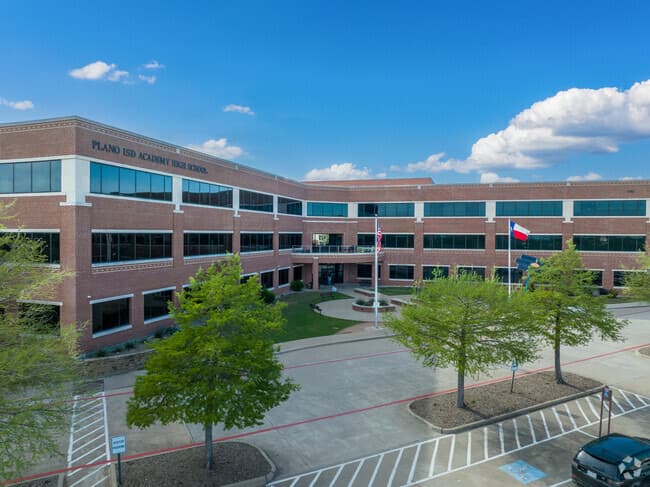 Educational Campuses painting services in Plano